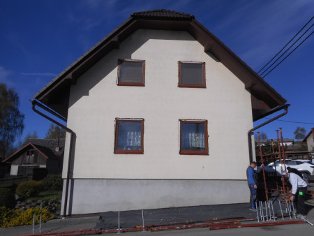 2026 - Chlumětín - zateplení, fasáda - původní stav